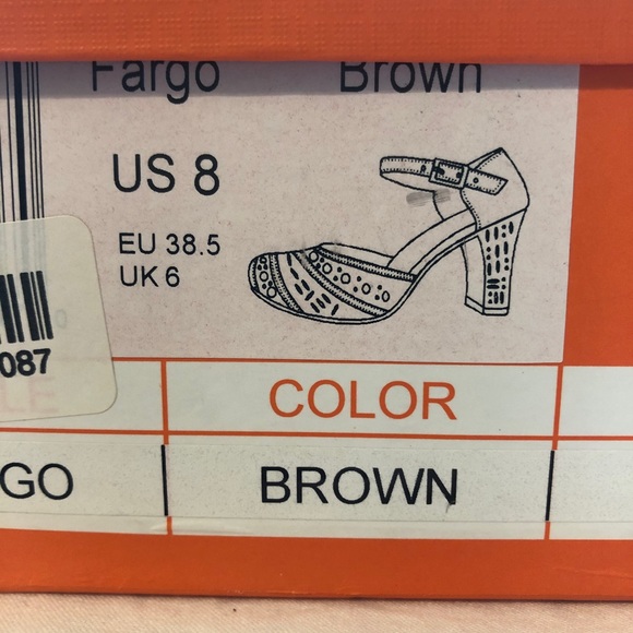 Miz Mooz brown Fargo Heels, size 8 - Picture 10 of 10